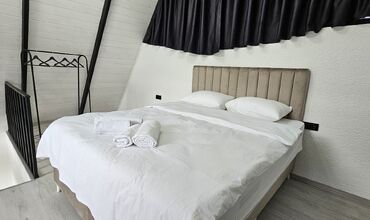 Sakura Bungalov